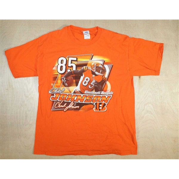 MR-652023115425-cincinnati-bengals-chad-johnson-ocho-cinco-vintage-nfl-unisex-image-1.jpg