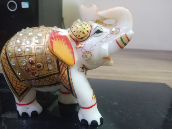 Marble Elephent 9.jpg