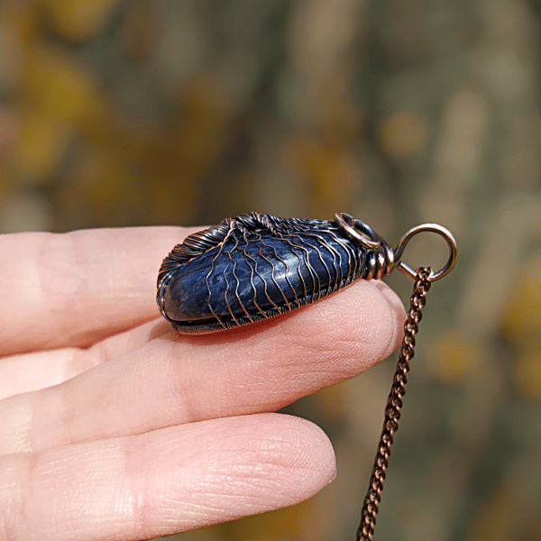 sodalite-tree-of-life-pendant (4).png