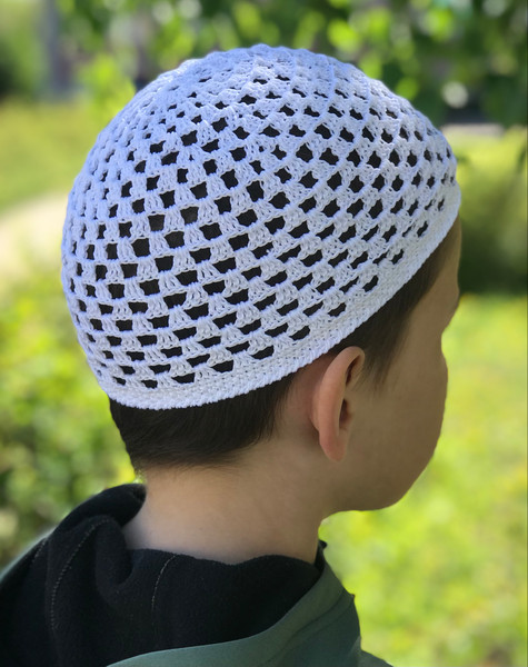 Crochet-kufi-hat-for-men.jpeg