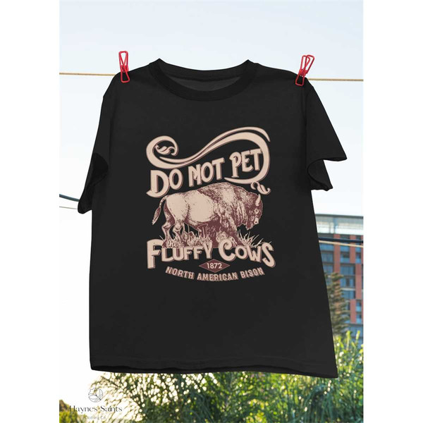 MR-1852023133254-vintage-do-not-pet-the-fluffy-cows-t-shirt-bison-shirt-image-1.jpg