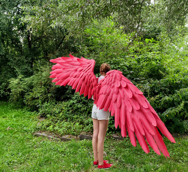 adult wings costume, Hawks costume, red angel wings, devil wings, final fantasy, articulating wings, anime cosplay wings, moving anime wings, movable wings, my 