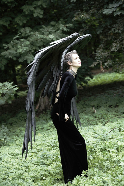 black angel wings costume for men