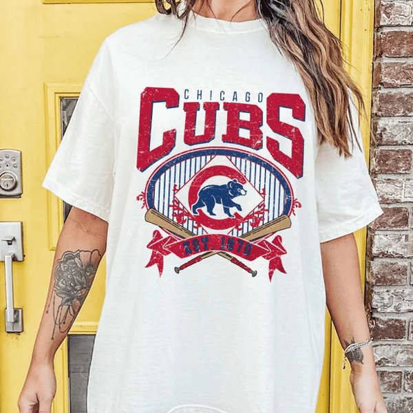 Vintage Chicago Cubs T-Shirt Baseball Shirt Est 1870 Sweatshirt