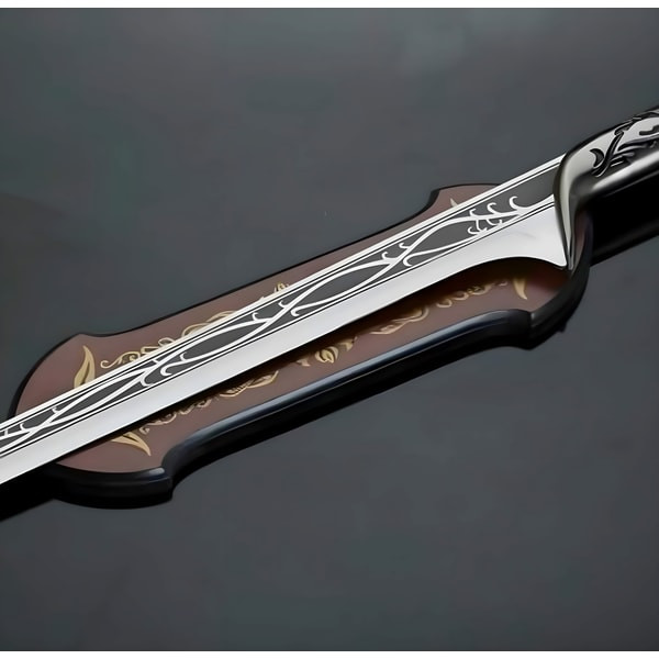 The-Elven-King's-Treasure-Thranduil's-Legendary-Hobbit-Sword-and-Wall-Plaque-Combo (4).jpg