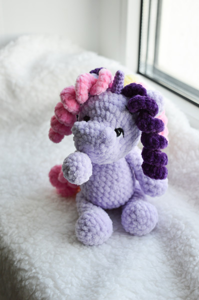 amiguruni unicorn toy.jpg