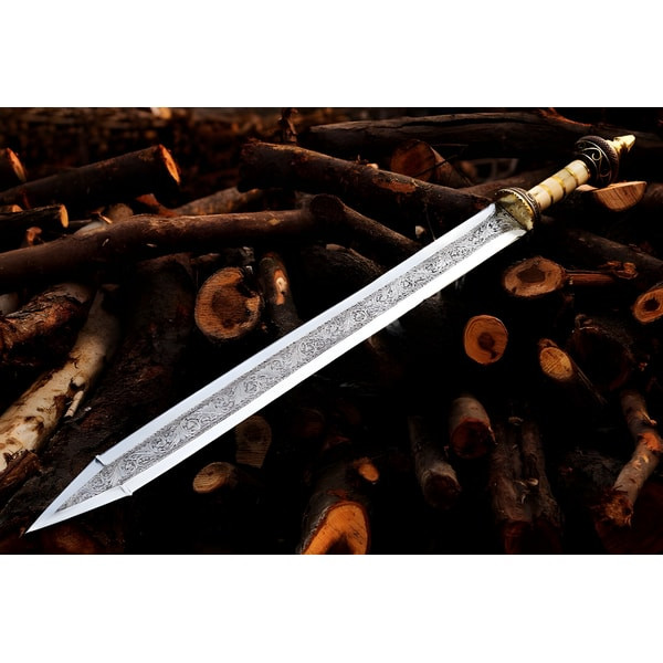 Roman-Heritage-Exemplary-36-Stainless-Steel-Gladius-Sword-Handcrafted-Roman-Gladius-with-Wooden-Gift-Box (3).jpg