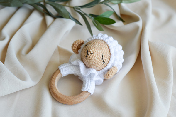 lamb baby rattle.jpg