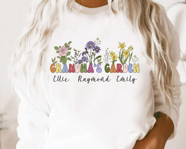 Custom Grandma's Garden With Kids Name Shirt  Grandma Wildflower Tee  Personalized Mother's Day Gift For Grandma  Grandma Gift Ideas - 3.jpg