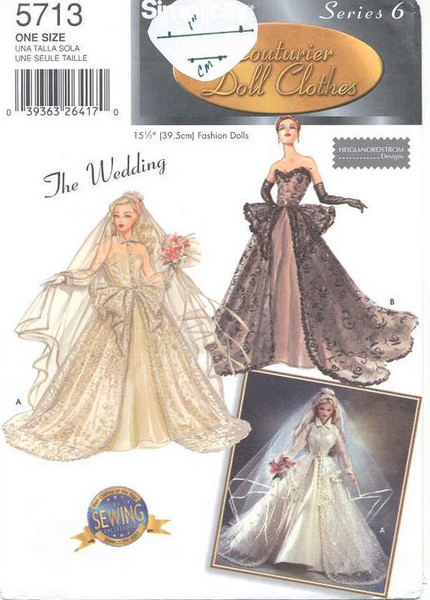 Simplicity 5713 Wedding gown - 15 inch (39.5 cm) doll clothes.jpg