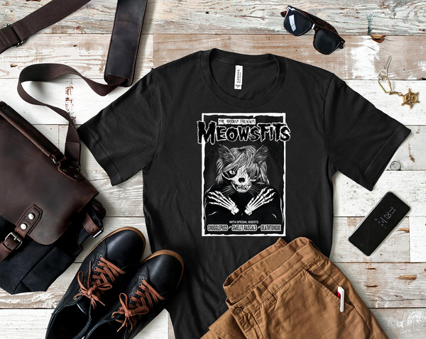 Meowsfits Misfits American Punk Rock Band Classic T-Shirt 240_Shirt_Black.jpg
