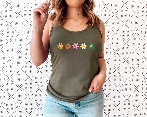 Daisy Womens Tank Top, Retro Wildflower Tank, Spring Tank, Daisy Lover Shirt, Daisy Gift, Daisy Flower Tank, Vacation Gift Tank Top - 6.jpg