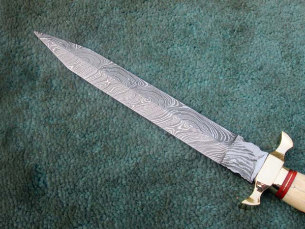 Hunting Dagger Knife.JPG