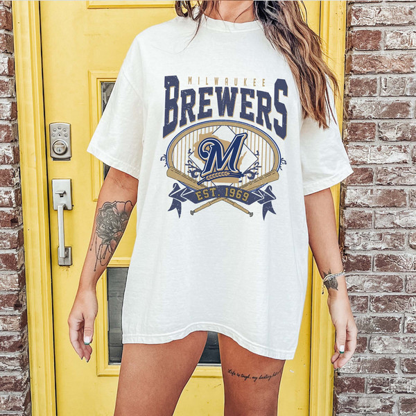 Vintage 90s Milwaukee Brewers Shirt, Milwaukee Baseball Hoodie, Vintage Baseball Fan Shirt, Milwaukee Brewers Shirt, Milwaukee Baseball Tee - 2.jpg