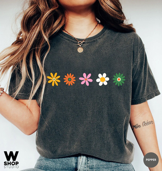 Daisy Womens Shirt, Wildflower Shirt, Spring Daisy Lover Shirt, Oversized Gift Shirt, Hippie Flower Tee, Vacation Mother Day - 1.jpg
