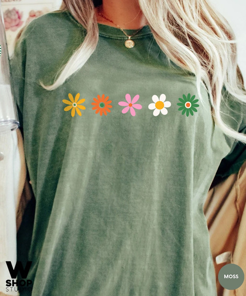 Daisy Womens Shirt, Wildflower Shirt, Spring Daisy Lover Shirt, Oversized Gift Shirt, Hippie Flower Tee, Vacation Mother Day - 2.jpg