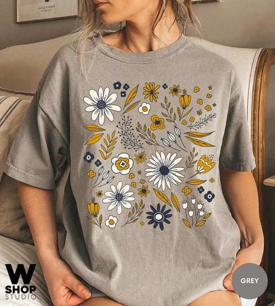 Wildflower Tshirt, Comfort Colors Shirt, Floral Tshirt, Flower Shirt, Gift for Women, Ladies Shirts, Best Friend Gift - 1.jpg