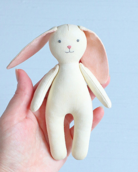 mini-bunny-with-sleeping-basket-sewing-pattern-10.jpg