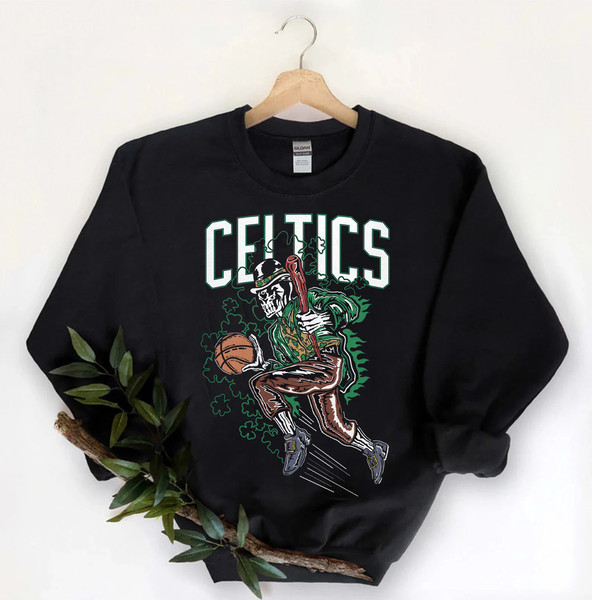 Warren Lotas  Celtics Clover  Boston celtics T-shirt  NBA Celtics pride,  Basketball Shirt, Youth , Jayson tatum Vintage shirt - UNISEX - 2.jpg