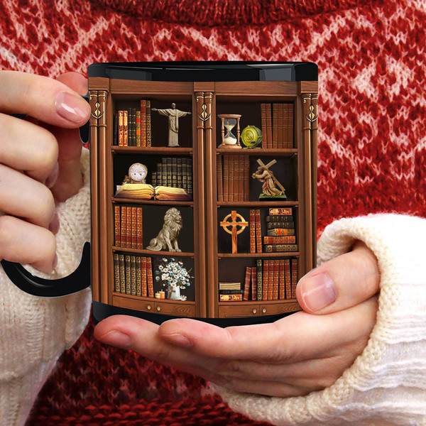 Bookshelf, The bible - Jesus Black Mug_3465.jpg