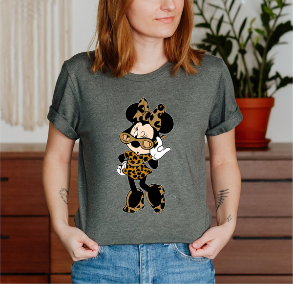 Disney Trip Shirt, Safari Minnie Women Tee, Disney Girls Trip T-shirt, Disney Racerback, Disney Safari Shirt, Disney Girls Trip Tee - 5.jpg