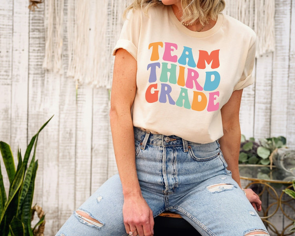 Team Third Grade, Retro Third Grade Team, Back To School, 3rd Grade Teacher, 3rd Grade Novelty T-Shirt - 1.jpg