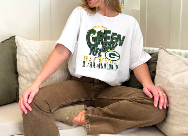 Copy of 90s Vintage NFL T-Shirt - Green Bay Packers - 2.jpg