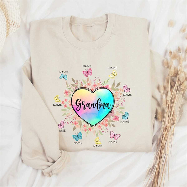 MR-37202317249-grandma-heart-with-grandkids-flower-shirt-personalized-image-1.jpg