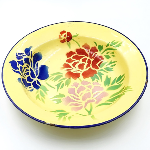 3 Enameled Metal Tableware Plate China 1950s.jpg