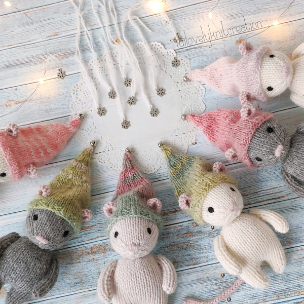 Christmas mouse knitting pattern, stuffed handmade mouse doll 01.jpg