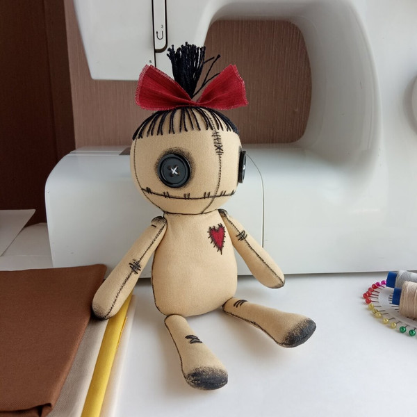 handmade-doll-with-button-eyes