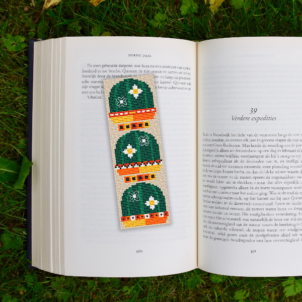 embroidery pattern bookmark cacti