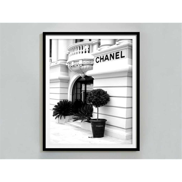 MR-24720232270-fashion-wall-art-black-and-white-luxury-print-vintage-poster-fashion-photography-print-room-decor-printable-wall-art-digital-download.jpg