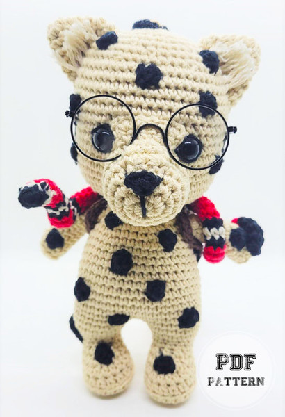 Crochet-Leopard-Suzie-Free-Amigurumi-PDF-Pattern-2.jpg