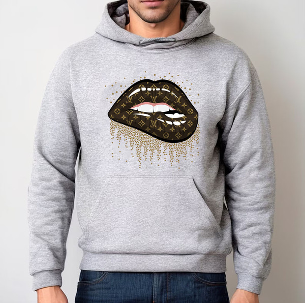 Lips Louis Vuitton Tshirt, LV Tee, Women Tee, Women and Men Fashion Louis Vuitton Shirt, Louis Vuitton Luxury Tshirt Hoodie Grey 3XL | CustomTeaShirt