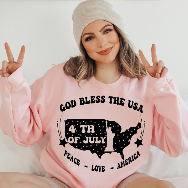 4th of July Png,America SvgPng,Retro svg,USA svg,American Patriotic Png, Varsity Png, Fourth of July T Shirt Design,Sublimation Png Design - 3.jpg