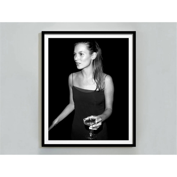 MR-582023113524-kate-moss-drinking-martini-poster-black-and-white-bar-cart-print-alcohol-wall-art-maximalist-room-decor-fashion-print-retro-wall-art.jpg