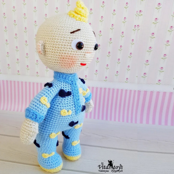 amigurumi doll Baby.png