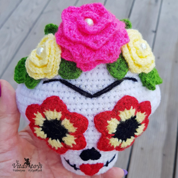 crochet frida, pattern.png