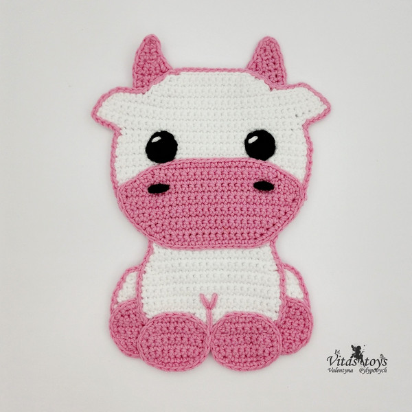 crochet applique farm Cow.jpg