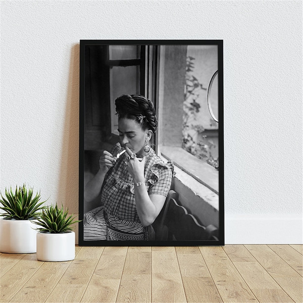 MR-238202315317-frida-kahlo-smoking-poster-mexican-artist-black-and-white-image-1.jpg