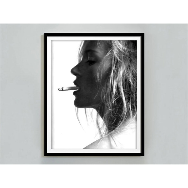 MR-3182023151637-kate-moss-smoking-poster-black-and-white-feminist-print-vintage-wall-art-fashion-photography-teen-girl-room-decor-digital-download.jpg