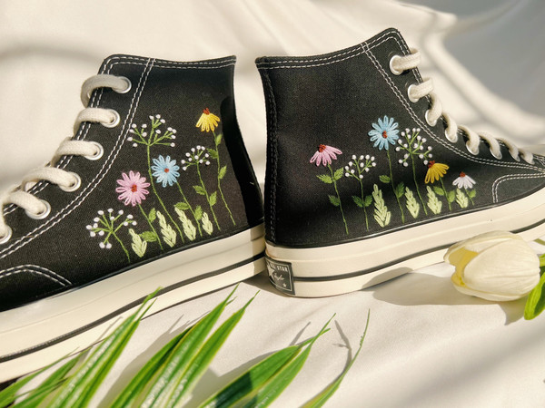 Embroidered ConverseFlower ConverseConverse Custom Colorful Daisy GardenEmbroidered SneakersConverse Chuck Taylor 1970s Embroidery Logo - 2.jpg