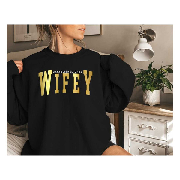 MR-139202310531-wifey-est-2023-sweatshirt-marriage-sweatshirt-wifey-image-1.jpg