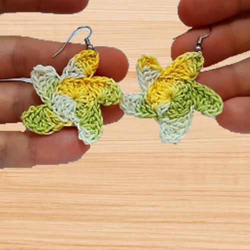 crochet flower earrings pattern