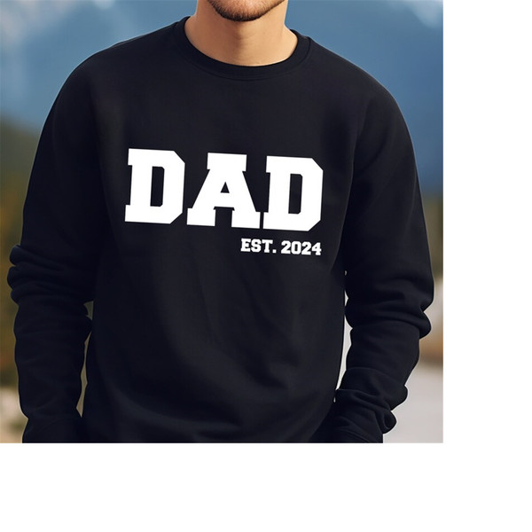 MR-1892023114751-custom-date-dad-est-varsity-print-sweatshirt-for-new-dad-baby-image-1.jpg
