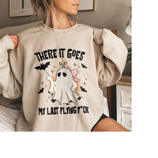 MR-2892023105419-there-it-goes-my-last-flying-fuck-sweater-sarcastic-shirt-image-1.jpg