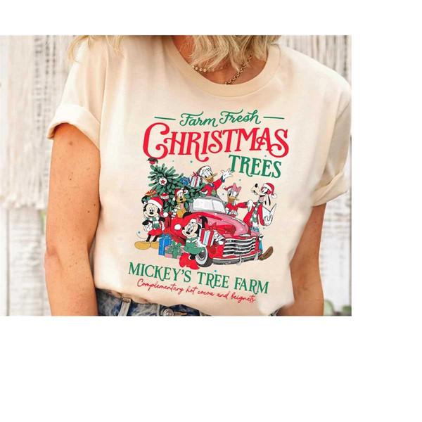 MR-2992023113414-disney-mickey-and-friends-mickeys-tree-farm-christmas-image-1.jpg