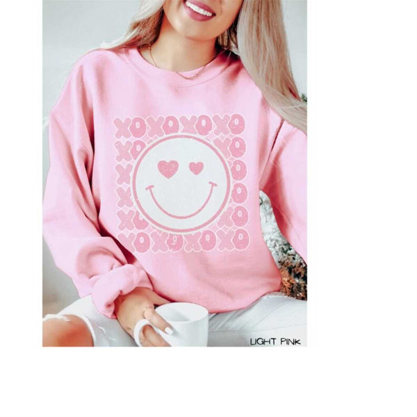 MR-410202317521-retro-smiley-faces-xoxo-sweatshirt-xoxo-valentine-sweater-image-1.jpg