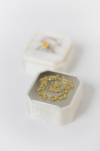 Bark-and-Berry-Grand-Ivory-octagon-vintage-wedding-embossed-individual-monogram-velvet-ring-box-enamel-002.jpg